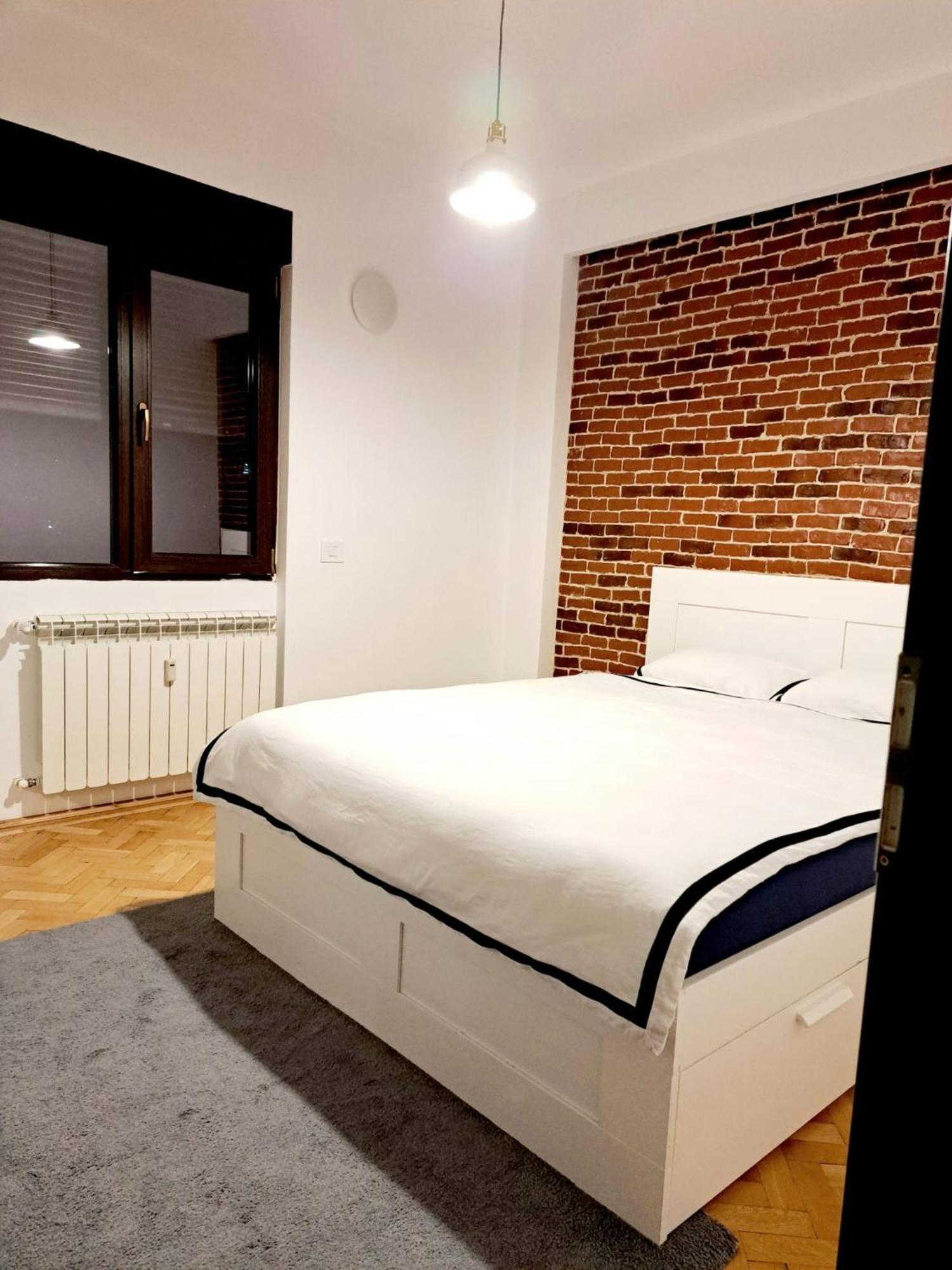 Classy Apartment With Parking In The City Center Bucharest Exterior photo